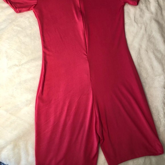 Hot pink romper - Picture 4 of 6